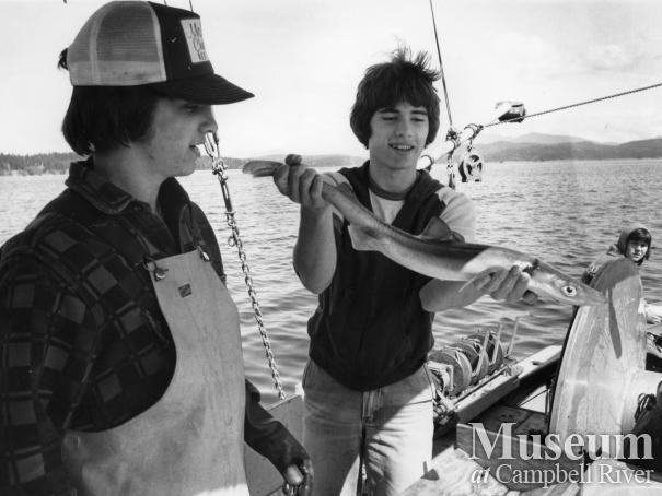 Students from High School assist fisheries in tagging programme