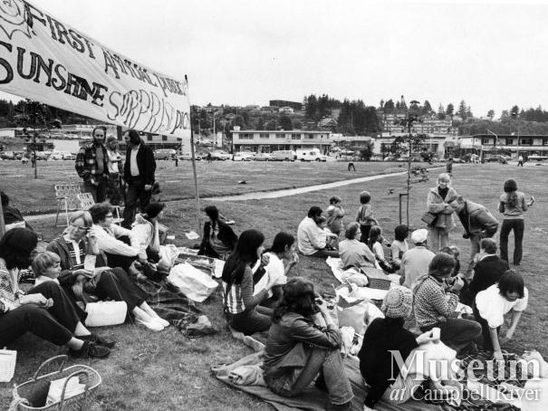 The second "First Annual Public Surprise Picnic" 