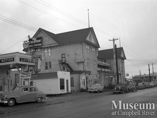 View of the Island Highway through downtown Campbell River
