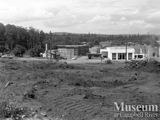 Construction of the Campbell River Plaza