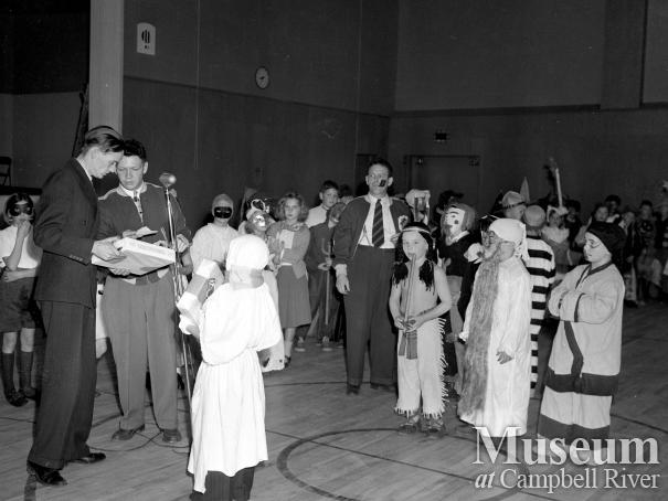 Children attending Halloween Party