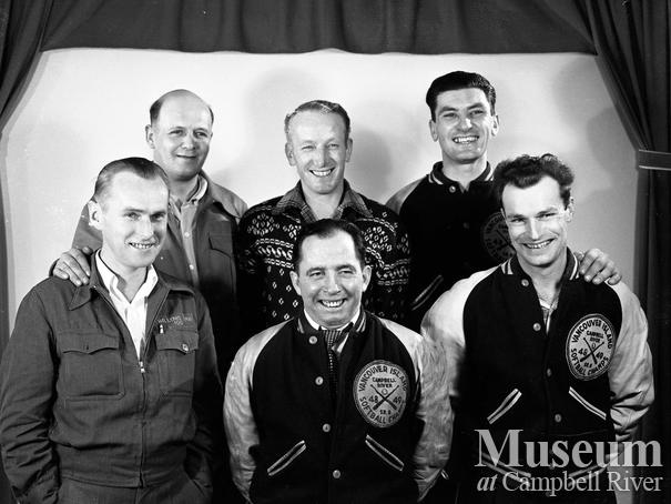 Members of the Thulin Transfer 10-pm Bowling Team 