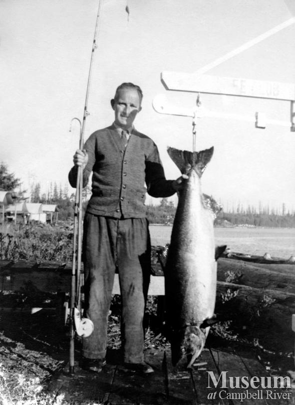 Tommy Brayshaw with catch