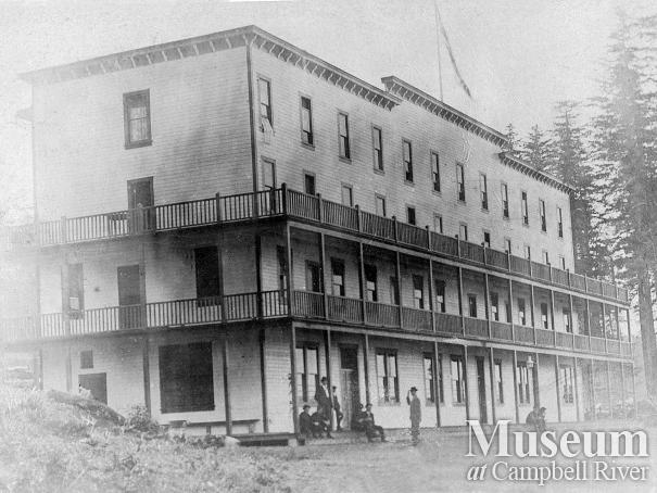The Second Willows Hotel, Campbell River 