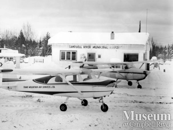 Campbell River Airport terminal