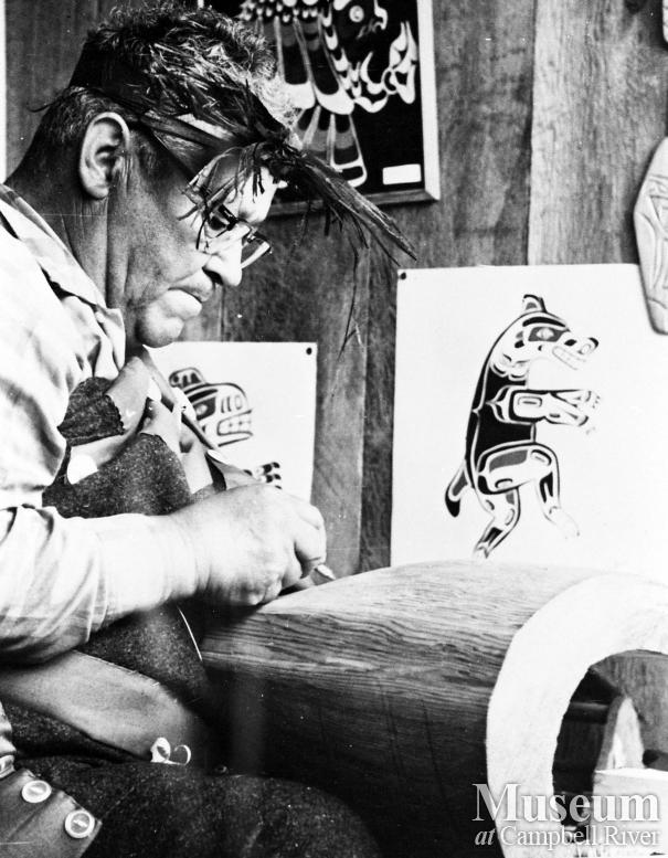Sam Henderson carving