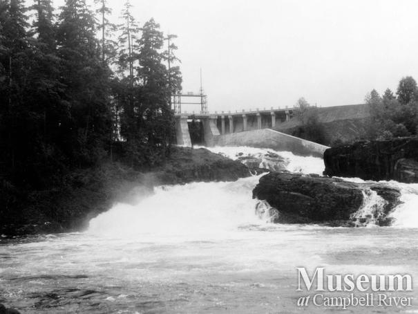 John Hart Dam, Campbell River